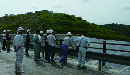 治田地区役員様による平成27年度第１回視察を実施の画像